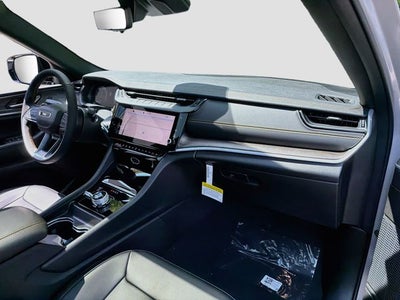 2026 Jeep Grand Cherokee 85th Anniversary Edition