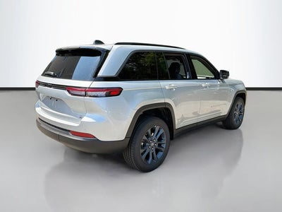 2026 Jeep Grand Cherokee 85th Anniversary Edition