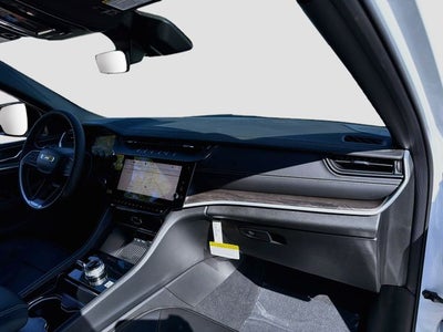 2027 Jeep Grand Cherokee Limited
