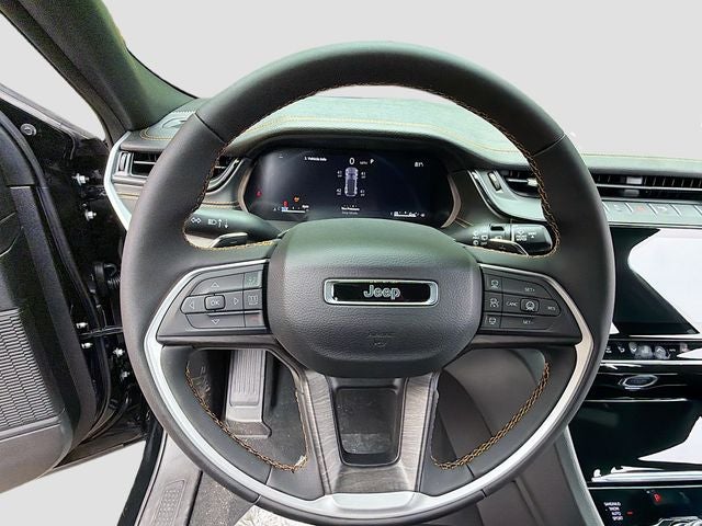 2026 Jeep Grand Cherokee 85th Anniversary Edition