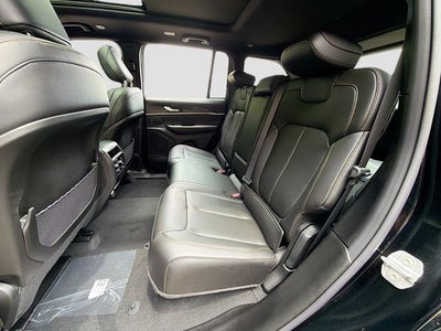 2026 Jeep Grand Cherokee 85th Anniversary Edition