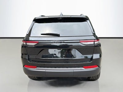 2026 Jeep Grand Cherokee 85th Anniversary Edition