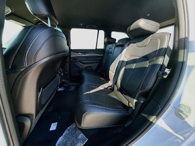 2027 Jeep Grand Cherokee Limited