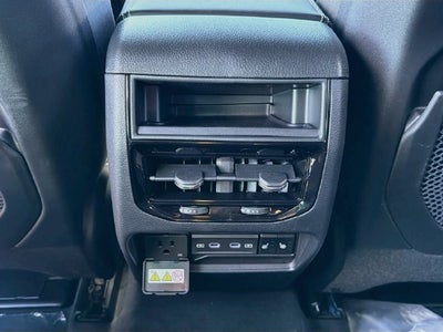 2027 Jeep Grand Cherokee Limited Reserve