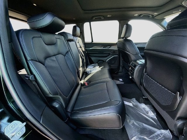 2027 Jeep Grand Cherokee Limited Reserve