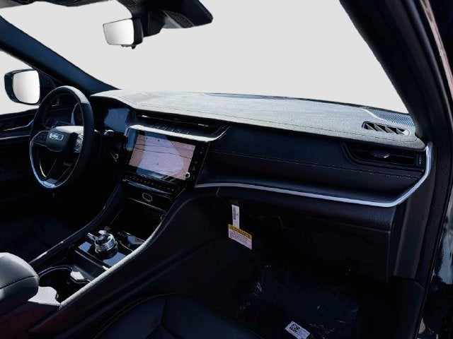 2027 Jeep Grand Cherokee Limited Reserve