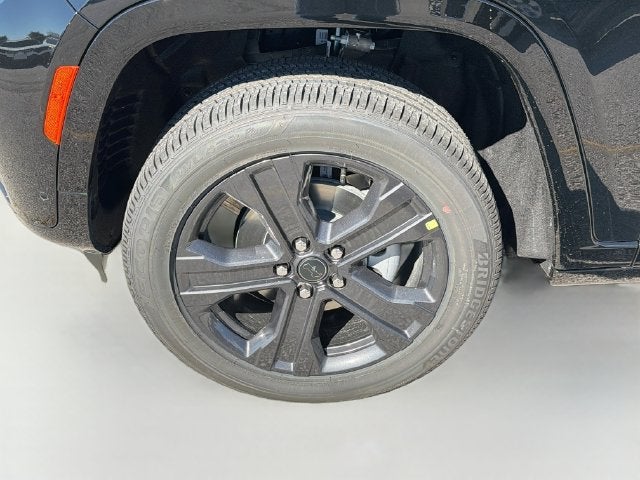 2027 Jeep Grand Cherokee Limited Reserve