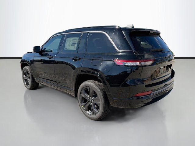 2027 Jeep Grand Cherokee Limited Reserve
