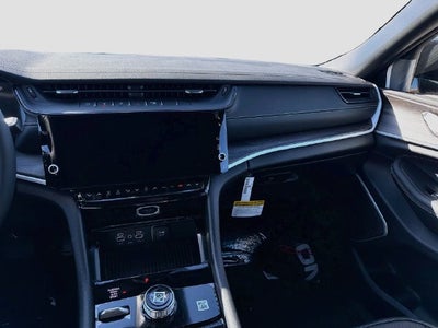 2027 Jeep Grand Cherokee Limited Reserve
