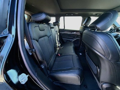 2027 Jeep Grand Cherokee Limited Reserve