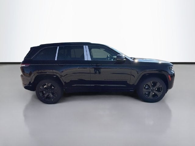 2027 Jeep Grand Cherokee Limited Reserve