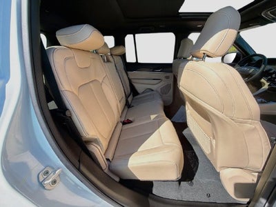 2027 Jeep Grand Cherokee Limited
