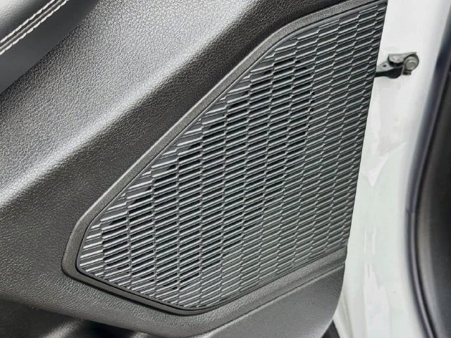 2027 Jeep Grand Cherokee L Laredo