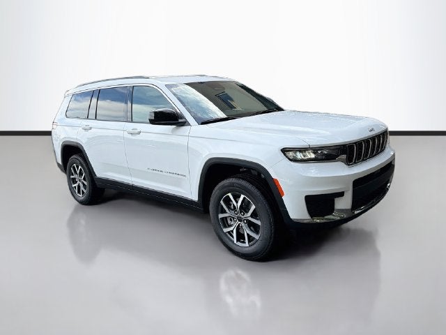 2027 Jeep Grand Cherokee L Laredo