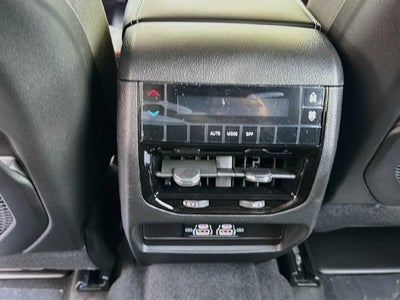 2027 Jeep Grand Cherokee L Laredo