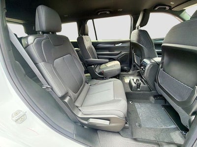 2026 Jeep Grand Cherokee L Laredo
