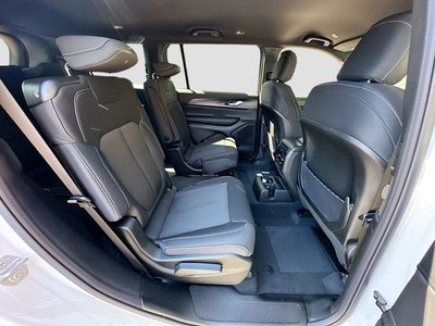 2026 Jeep Grand Cherokee L Laredo
