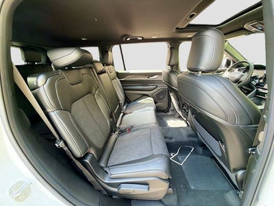 2026 Jeep Grand Cherokee L Altitude
