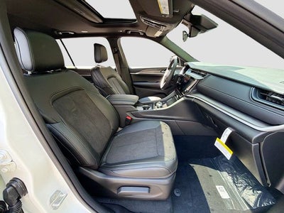 2026 Jeep Grand Cherokee L Altitude