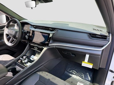 2026 Jeep Grand Cherokee L Altitude
