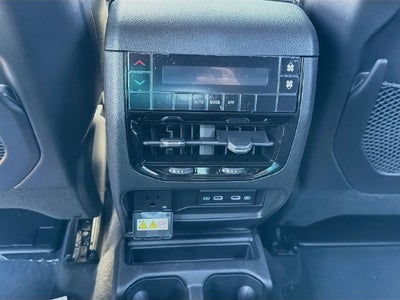 2027 Jeep Grand Cherokee L Limited