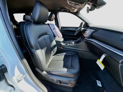 2027 Jeep Grand Cherokee L Limited