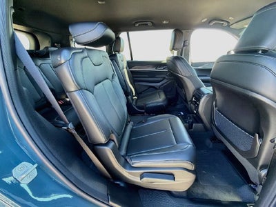 2027 Jeep Grand Cherokee L Limited