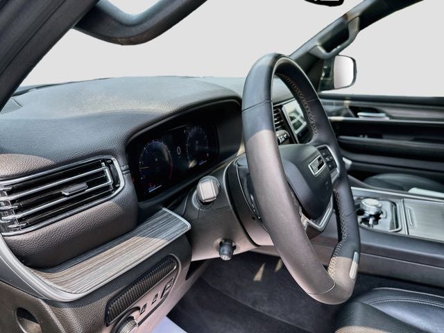 2023 Jeep Wagoneer L Series II
