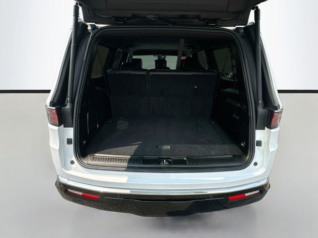 2023 Jeep Wagoneer L Series II