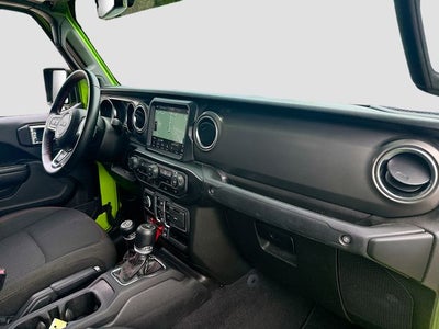 2021 Jeep Gladiator Rubicon 4X4 - TOW PACKAGE