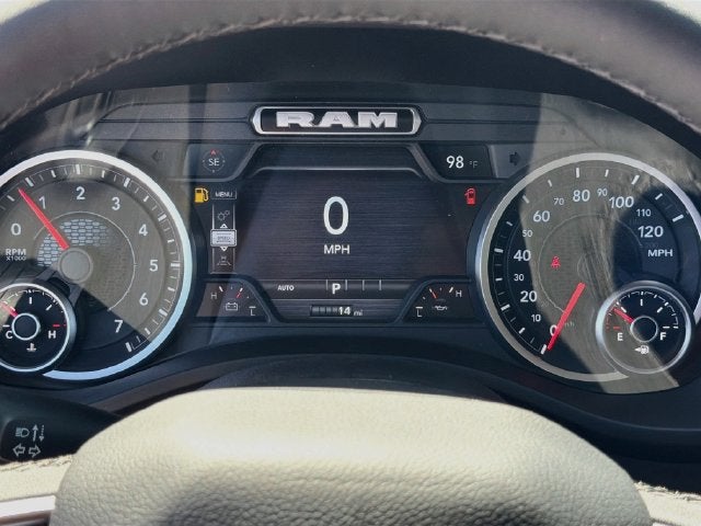 2027 RAM 1500 Big Horn/Lone Star