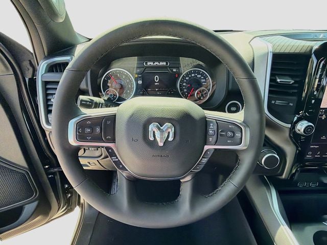 2027 RAM 1500 Big Horn/Lone Star
