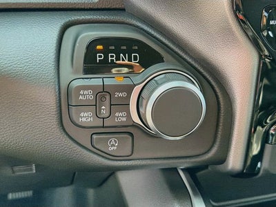 2027 RAM 1500 Big Horn/Lone Star
