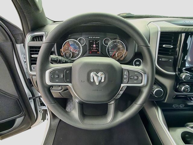 2027 RAM 1500 Big Horn/Lone Star