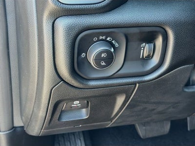 2027 RAM 1500 Big Horn/Lone Star