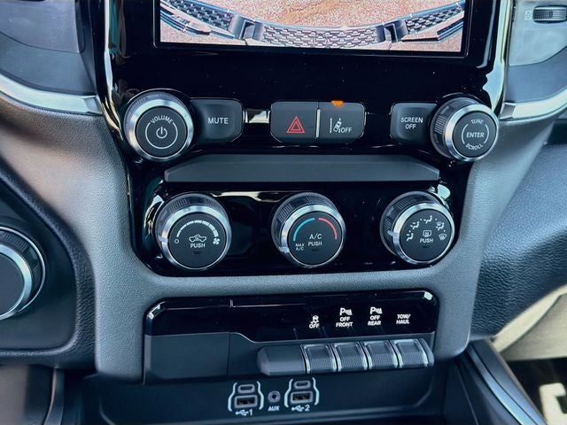 2027 RAM 1500 Big Horn/Lone Star
