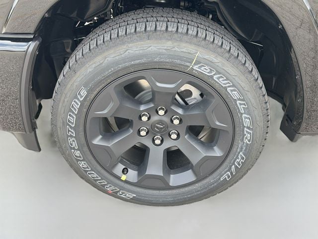2027 RAM 1500 Big Horn/Lone Star