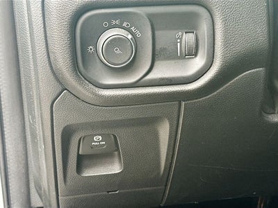 2024 RAM 1500 Big Horn/Lone Star BLUETOOTH