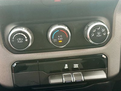 2024 RAM 1500 Big Horn/Lone Star BLUETOOTH