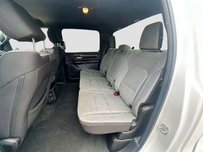 2024 RAM 1500 Big Horn/Lone Star BLUETOOTH