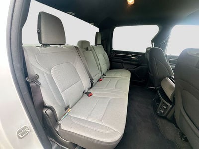 2024 RAM 1500 Big Horn/Lone Star BLUETOOTH