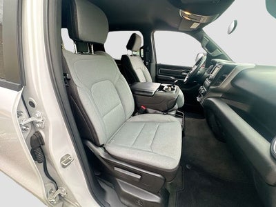 2024 RAM 1500 Big Horn/Lone Star BLUETOOTH