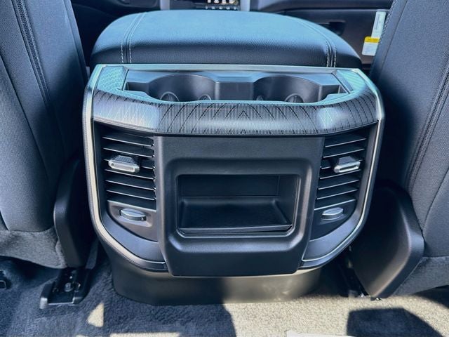 2027 RAM 1500 Big Horn/Lone Star