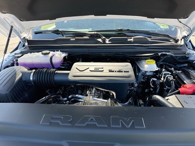2027 RAM 1500 Big Horn/Lone Star