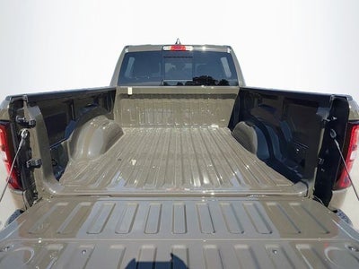2027 RAM 1500 Big Horn/Lone Star