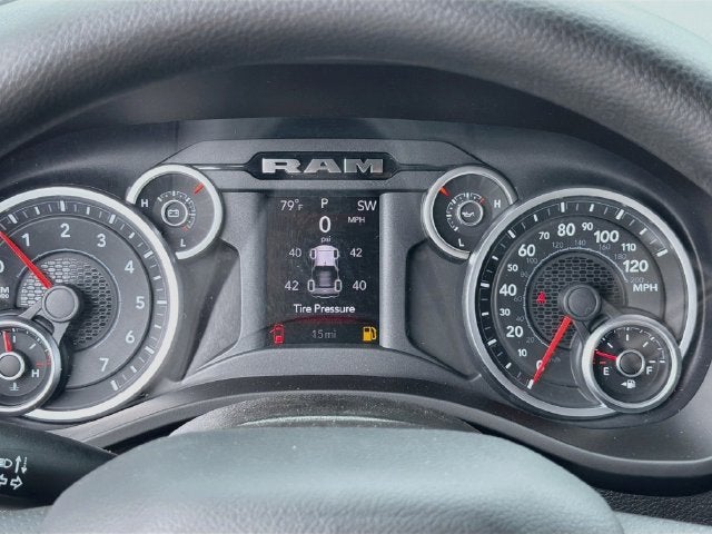 2027 RAM 1500 Big Horn/Lone Star