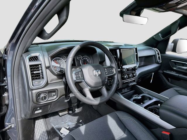 2027 RAM 1500 Big Horn/Lone Star