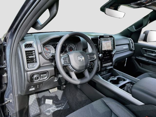 2027 RAM 1500 Big Horn/Lone Star