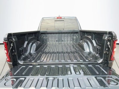 2027 RAM 1500 Big Horn/Lone Star