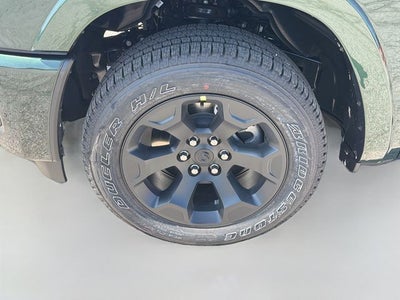 2027 RAM 1500 Big Horn/Lone Star